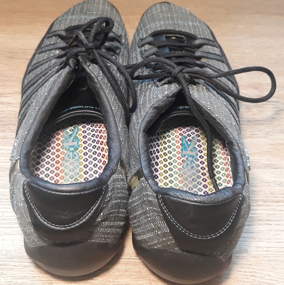 Michelle K Sport Textile Lace Up Sneakers - Size 11 Black/Gray - Picture 7 of 12